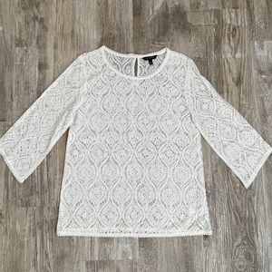 Banana Republic Women’s Blouse White Lace 3/4 Length Sleeves S